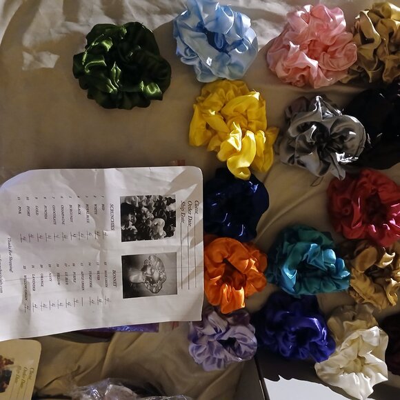 Set of 22 Satin Scrunchies in 22 Colors : BACK TO SCHOOL SALE - Picture 8 of 10